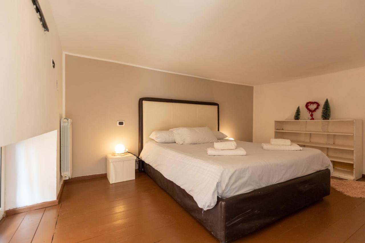 Apartment With Sea View With 2 Lifts Above Montesanto! Neapel Exteriör bild