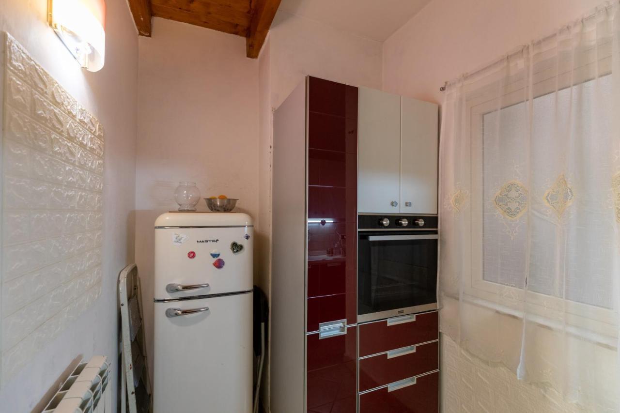 Apartment With Sea View With 2 Lifts Above Montesanto! Neapel Exteriör bild